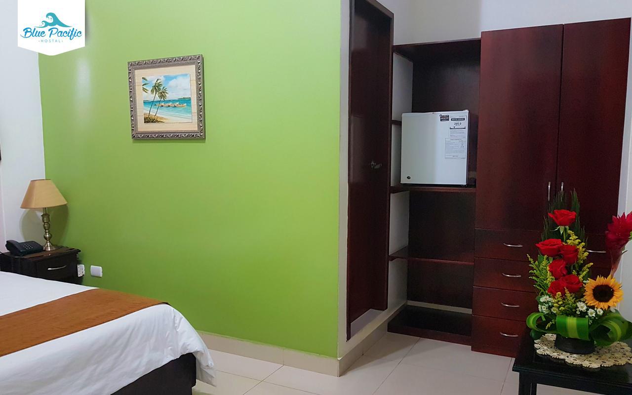 Hostal Blue Pacific Manta Luaran gambar